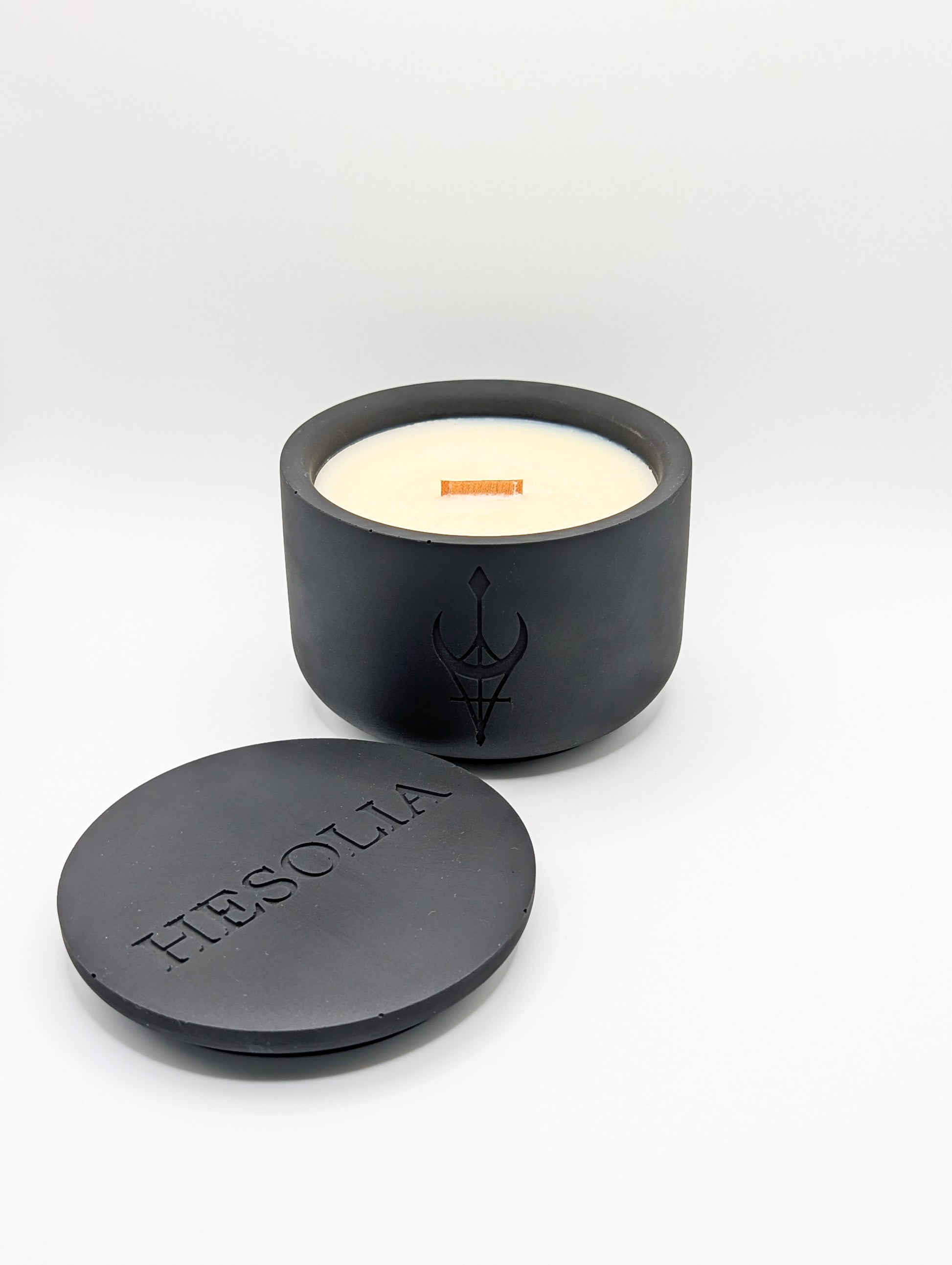 LA BOUGIE HÉCATE 230g